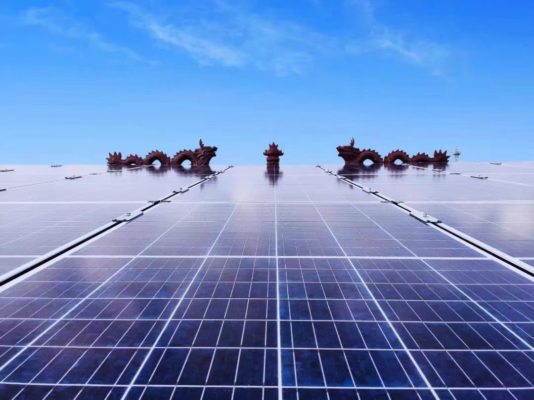 “绿色光伏+乡村振兴”新模式 taptap点点时时彩入选新华网“2022绿水青山就是金山银山实践典型案例”